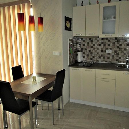 Studio Emi Pomorie Ngoại thất bức ảnh