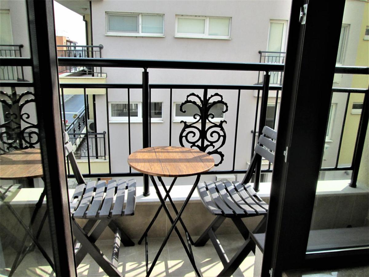 Studio Emi Pomorie Ngoại thất bức ảnh