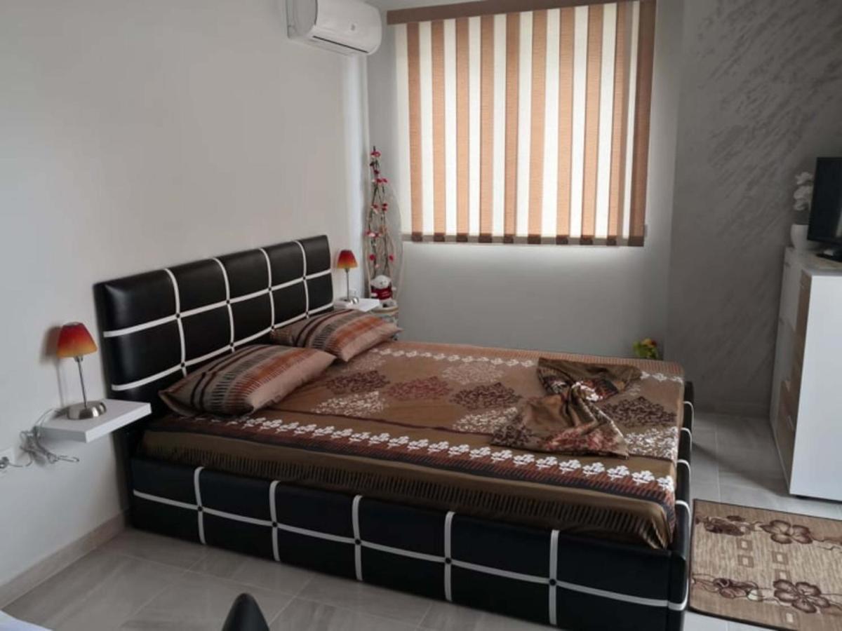Studio Emi Pomorie Ngoại thất bức ảnh